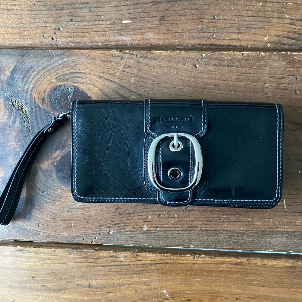 Coach wallet clutch wristlet